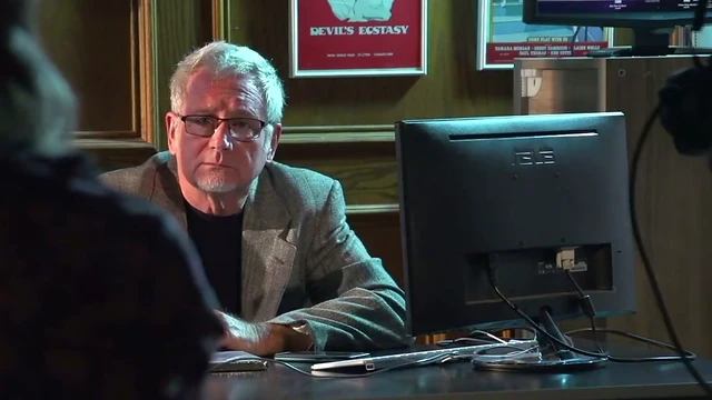 Sultry Latina Audrey Royal Gives Head Before Riding Him Hard