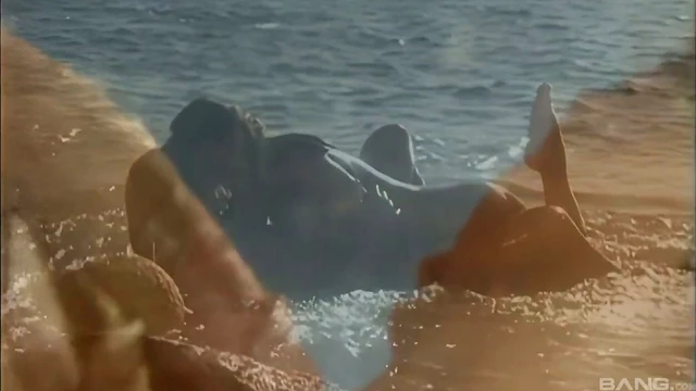 Tera Patrick Gets Rough Dicked by the Sea on Her Beach Date