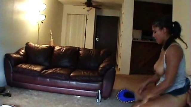 Sultry Babe Reveals Huge Balloons, Feeling Insatiably Horny Now