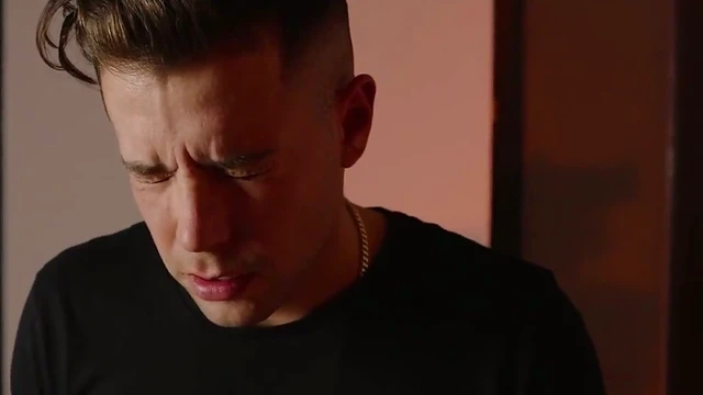 Valentina Ricci's Tight Pussy Struggles To Accommodate Thick Cock Properly