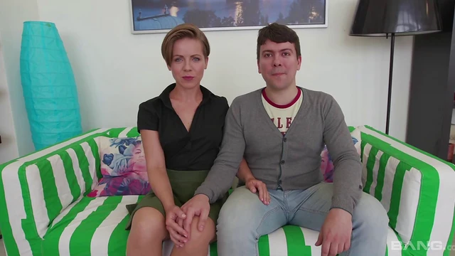 Sasha's Cuckold Mastery: She'll Make Any Man Rock Hard with Her Tricks