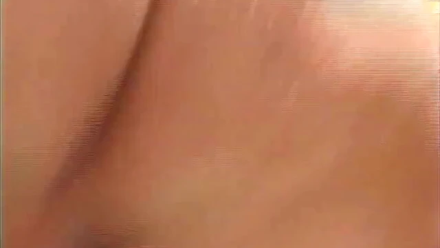 Good-Looking Woman Goes All Out Pleasing Her Cuckold Lover Thoroughly