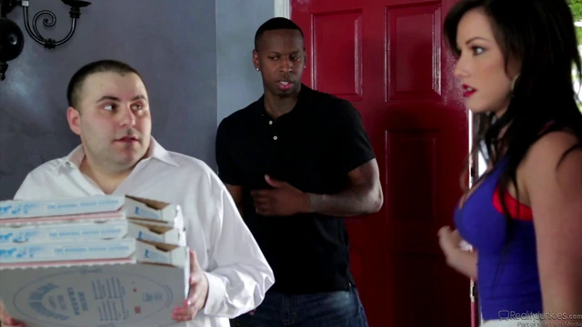 Hotwife Takes Beasty Black Cock While Cuckold Hubby Watches Envy