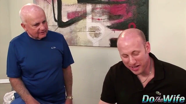 Mahina Zaltana's Booty Takes Hard Poundage from Horny Husband