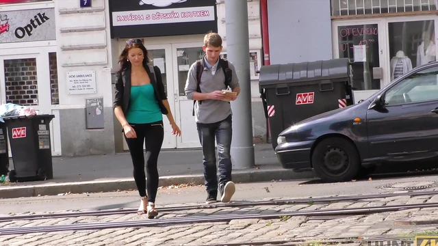 Hot Amateur Girlfriend Denisse Gives Head & Rides Hard for Cuckold Thrills