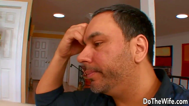 Lynn Loves Turning Her Man Into a Hot Cuckold Fantasy Roleplay