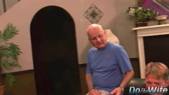 Seductive Wife Cathy Heaven Enjoys Dual Pleasure in All Positions