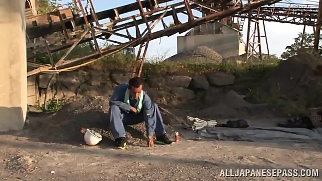 Ruri Saijoh Outdoors, Pretty Babe Sucks Cock & Gets Fucked Hard Naturally