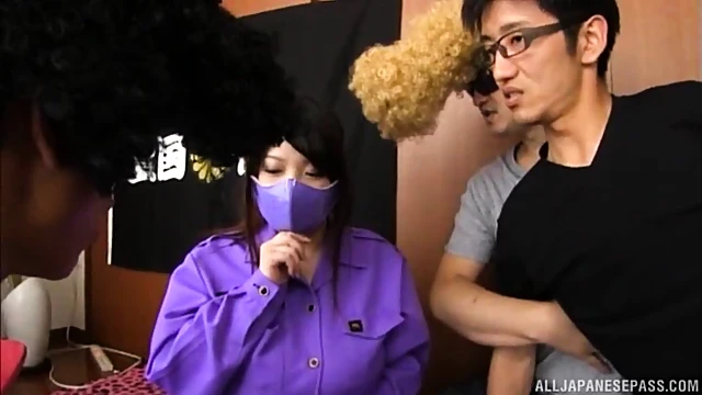 Curvy Shizuku Discovers Threesome Pleasure With Two Hung Dicks In Bed