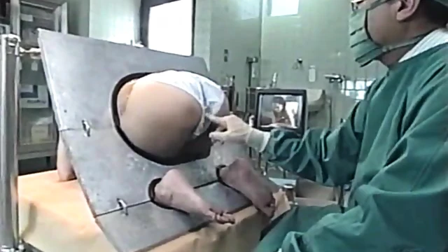 Sultry Japanese Doctor Teases Patient’s Holes Before Deeper Playtime