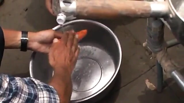 Seductive Japanese Temptress Enjoys Deep Sucking & Hot Fucking Fun