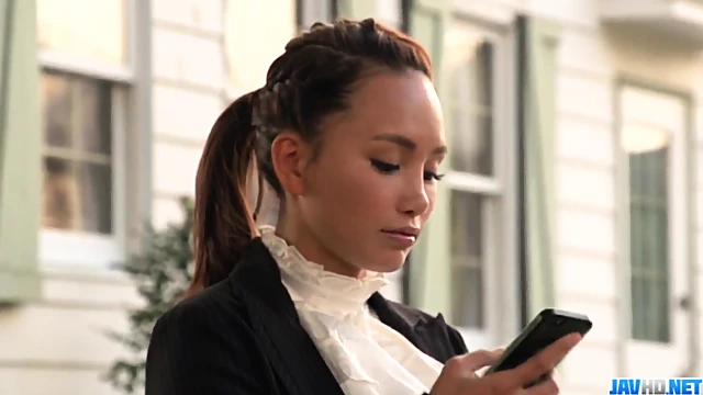 Sizzling Ray, Young & Hot Japanese Model Teases Her Curves Seductively