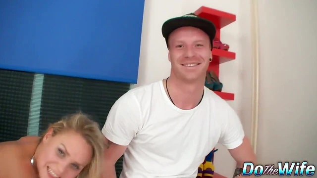 Hot Wife Barra Brass Takes Big BBC Deep Inside Her Tight Pussy