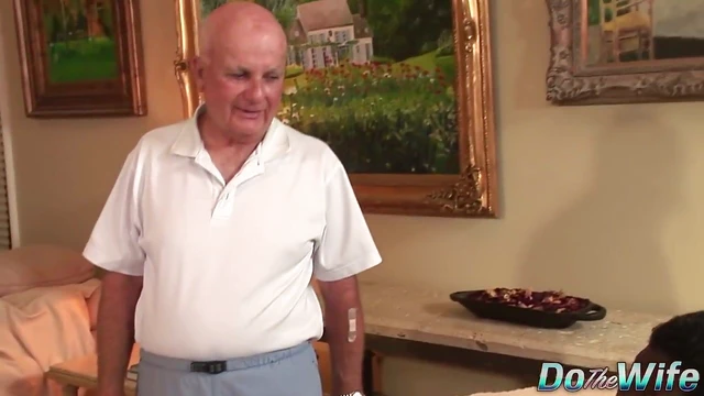 Cheating Wife Zoey Holloway Gets Fucked While Husband Watches Closely