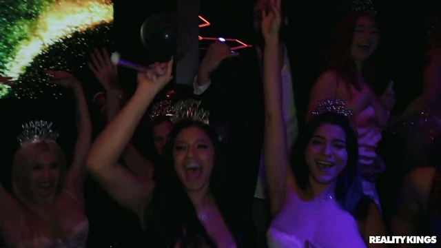 Irresistible Pornstar Serena Santos Unleashes Passion at Incredible Sex Party