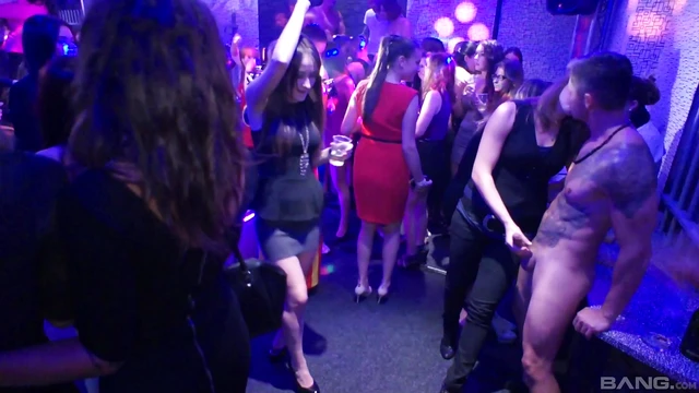 Night Club Horniness Unleashes Wild Desires & Steamy Encounters