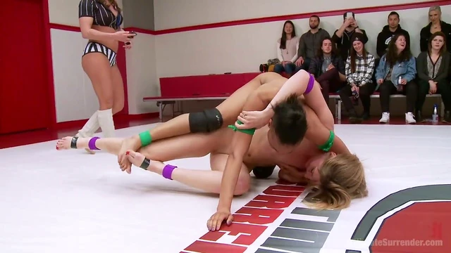 Horny Girls & Nikki Darling Enjoy Steamy Floor Lesbian Foursome Action