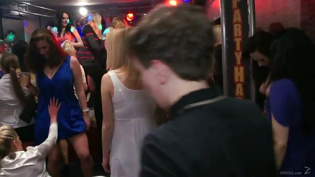 Hot Babes Enjoy Wild Group Sex Party Sucking Cock & Fucked Hard