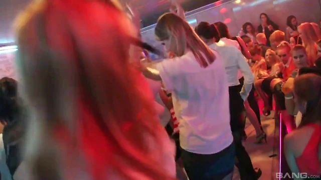 Babes Love Sharing Delicious Dicks Together for Ultimate Pleasure Night