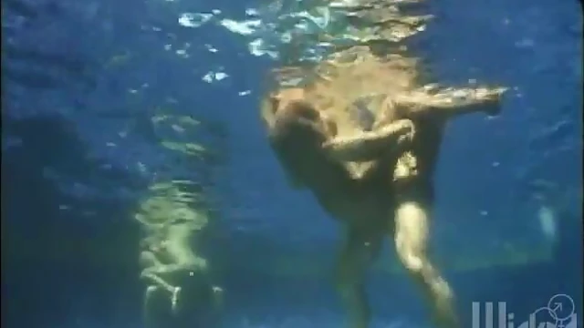 Hot Steel Girls Krystal & Sydnee Serve Up Seductive Poolside Rim Jobs and More!