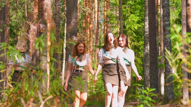 Margo & Eva's Outdoor Lesbian Fingering Adventure Under The Sunlight