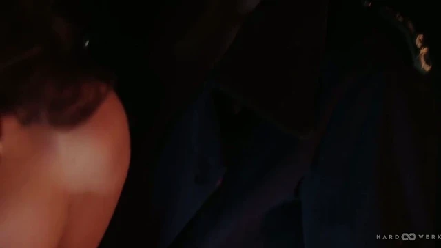 Mysterious Labyrinth Sex Adventure Ends With Mind Blowing Orgasms