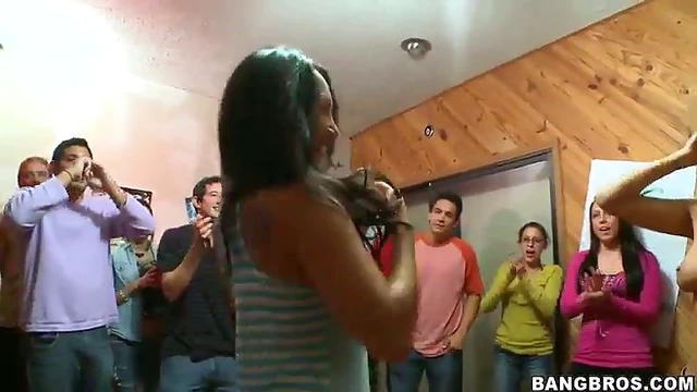 Sexy Asa Akira Invites Friends For A Hot Public Blowjob Orgy Festival