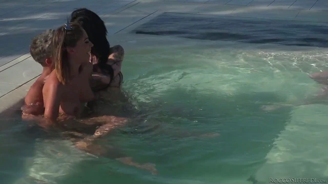 Malena Takes Multiple Cocks from Her Friends During Steamy Masterclass