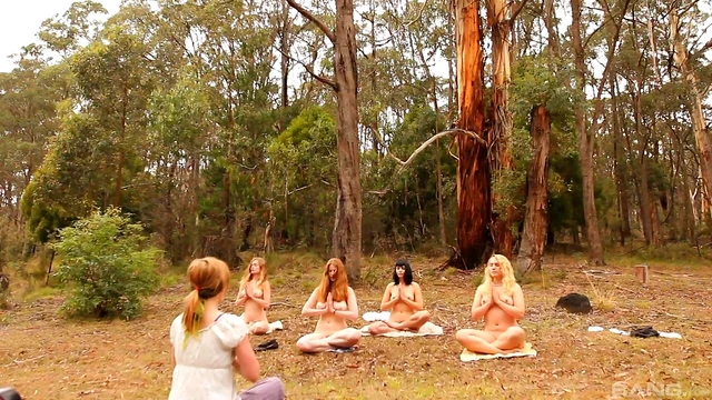 Sweet Babes Strip Panties During Seductive Outdoor Yoga Practice