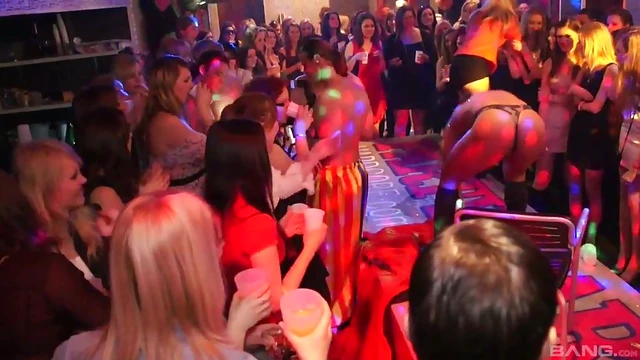 Sexy club slutties n a huge dick ride and naughty blowjob action