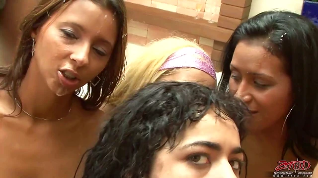 Group fucking with sexy Alessandra Marques and Monica Santhiago