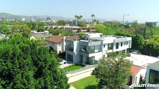 Gina Valentina's Behind-the-Scenes Lesbian encounters With Friends