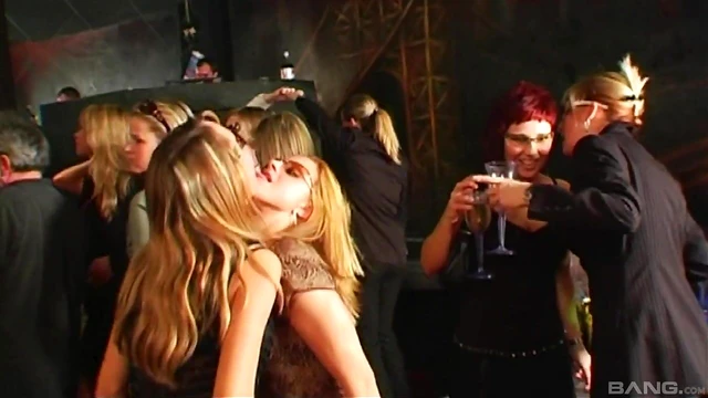 Sizzling Strip Club Orgy With Seductive Showgirls Going Wild Together