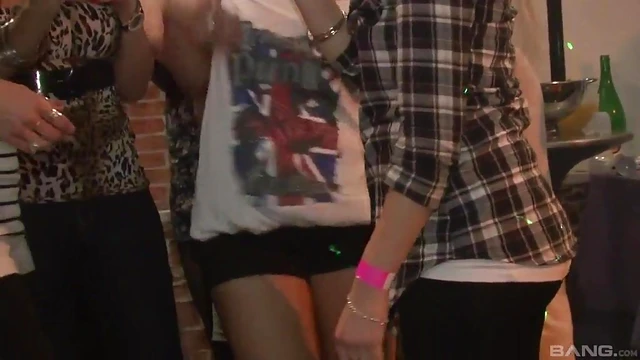 Sexy Cowgirls Get Deeply Fucked Hard In A Kinky Group Sex Party