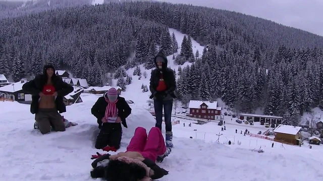 Sexy Amateur Girls Enjoy Passionate Lesbian Orgies With Emylia Argan