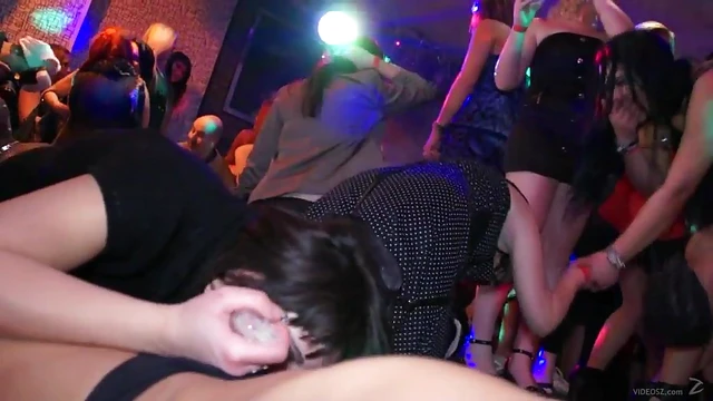 Passionate Sluts Indulge in Orgy Delights with Dicks Everywhere