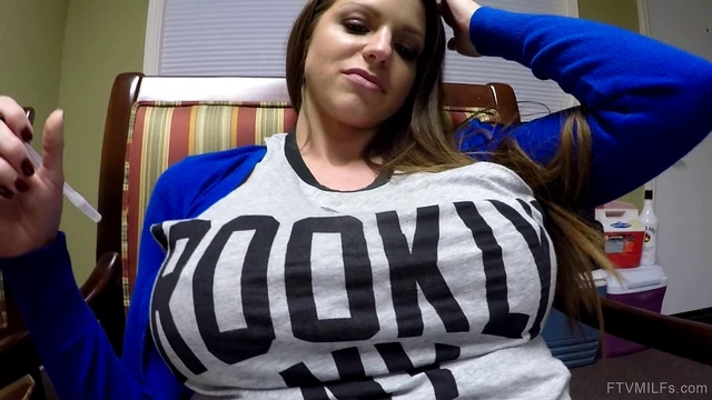 Seductive Brunette Shows Off Her Tits While Shopping at Supermarket