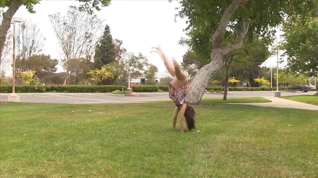 Sizzling Latina Gets Naked In The Park And Tempts With Her Sultry Body