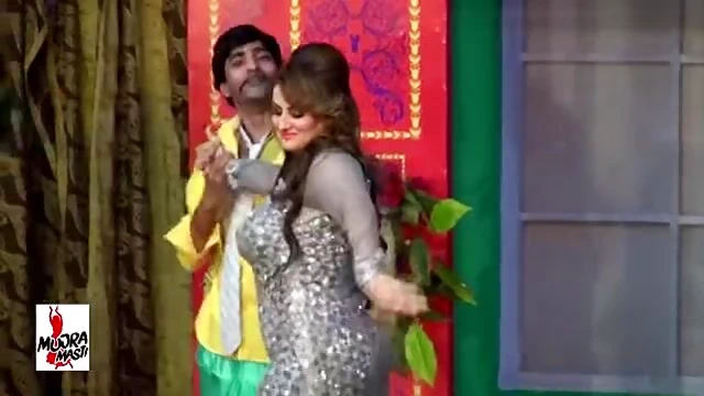 Sizzling Indian Actress Gets Fucked Hard Onstage After Seductive Show