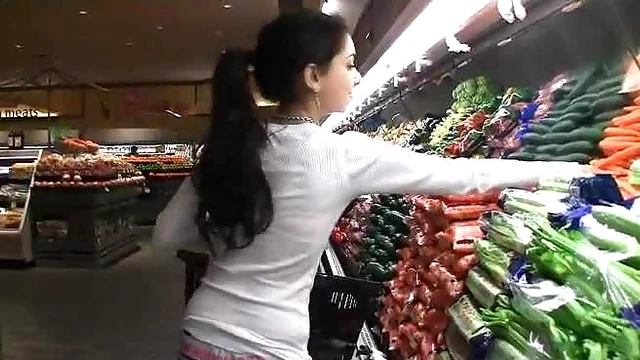 Sizzling Brunette Bares Hot Body Teasingly Displaying Tempting Curves