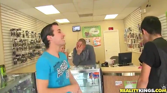 Sexy Blonde Amateur Loves Getting Paid For Steamy Big Dick Fuck Fest