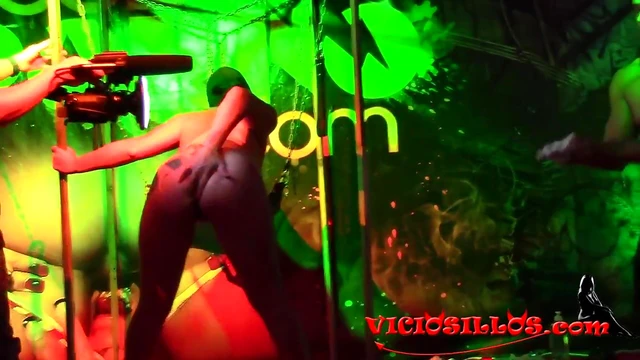 Soraya Wells Extreme Porn Adventure with Amateur Partner XTREM