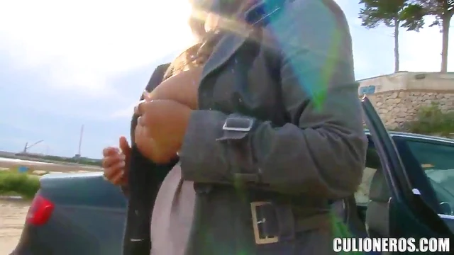 Cristal Swift Flaunts Her Big Boobs Before Hot Fuck Festivities Begin