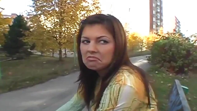 Sexy Lucy Provides Sensational Oral Pleasure Outdoors