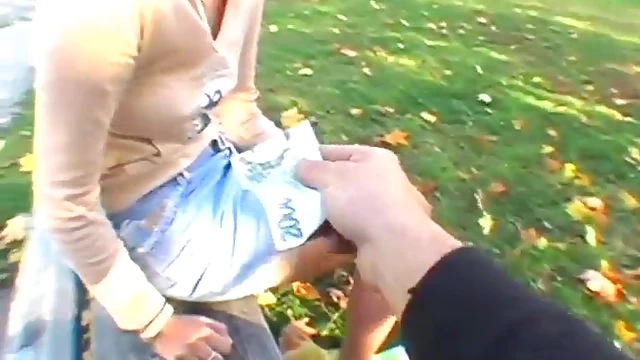 Beefy-Lipped Pussy Fucked Hard POV Style in Explicit Public Porn