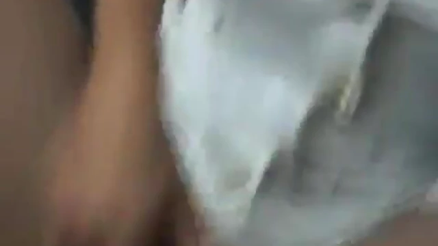 Sizzling German Girlfriend Can’t Resist Self-Pleasure Urges