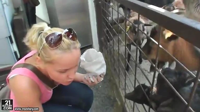 Kathia Nobili Flashes Her Ass Seductively at Zoo Visitors