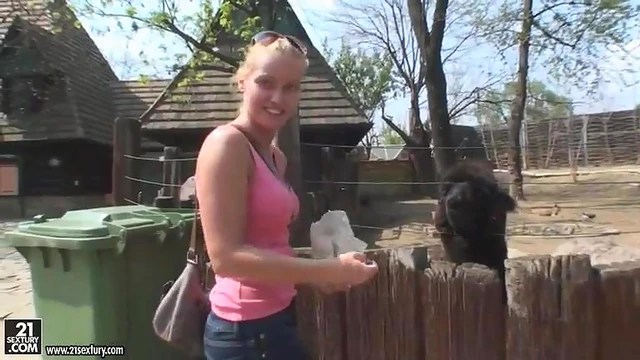 Kathia Nobili Flashes Her Ass Seductively at Zoo Visitors
