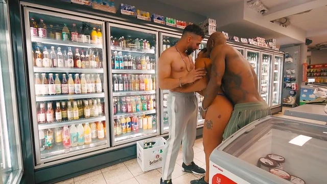 Kali Sudhra Gets Two Hard Cocks Simultaneously in Exciting Threesome Action