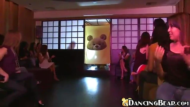 Group Sex Night: Lusty Ladies Pleasing Handsome Male Dancer Thoroughly